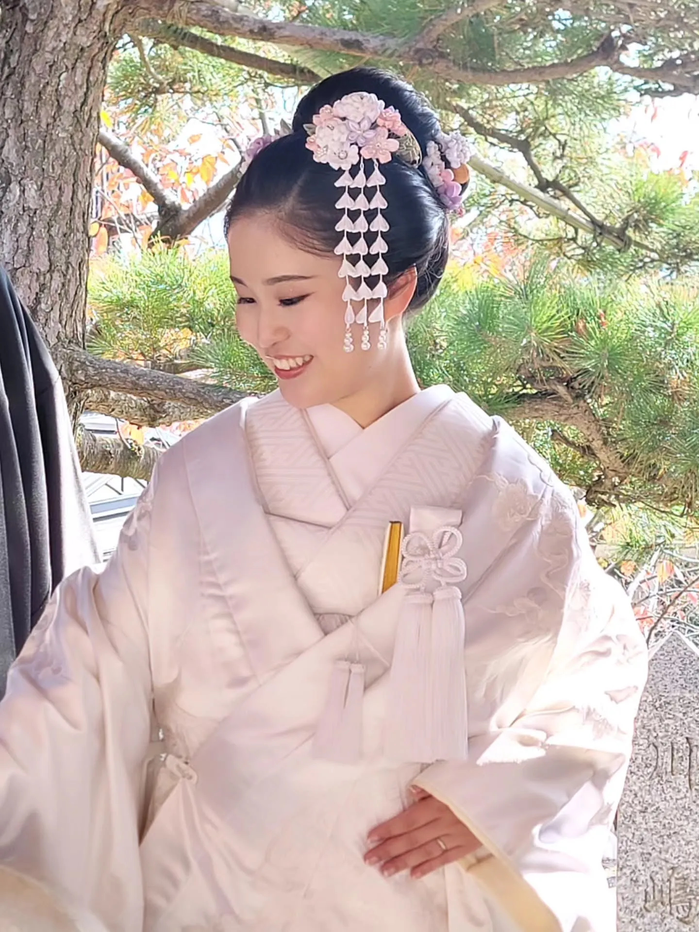 ご結婚式は白無垢に新日本髪をやりたい！という思いで髪の毛を長...